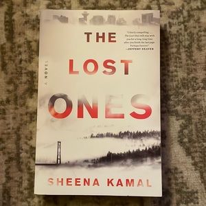 📚 3/20$ - The Lost Ones by Sheena Kamal